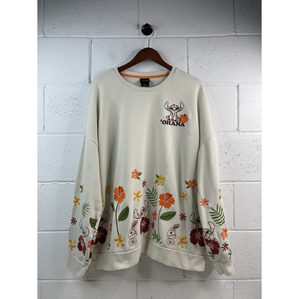 Disney Women's Lilo & Stitch Floral Sweatshirt Crewneck Embroidered Size 2X